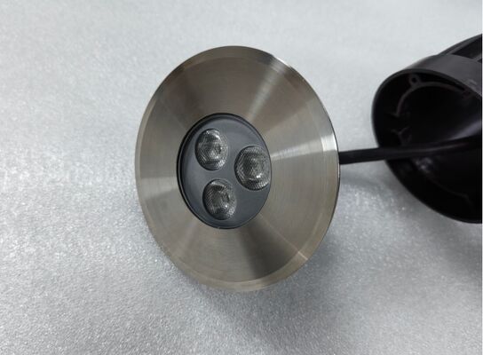 20°C ~ 45°C LED 수영장 조명 IK 격자 IK10 및 0.5KG 무게를 포함하여 수영장을위한 장기적인 조명 솔루션을 제공합니다