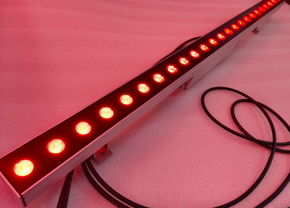 전원 켜기/끄기 또는 DMX512 제어 모드 LED 벽 세척 조명, 24개의 LED 광원 및 내구성이 뛰어난 알루미늄 합금 구조
